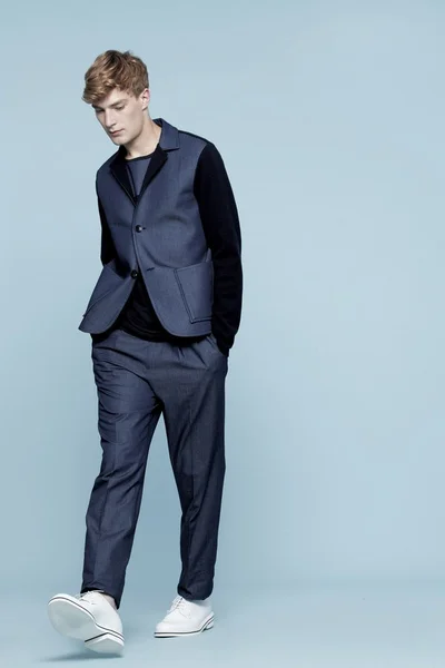Look 19